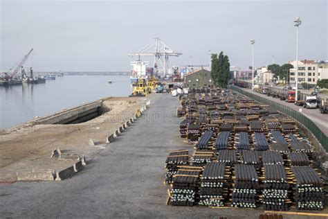 Leixoes Industrial Port at Porto Editorial Photography - Image of portuguese, shipping: 123567932