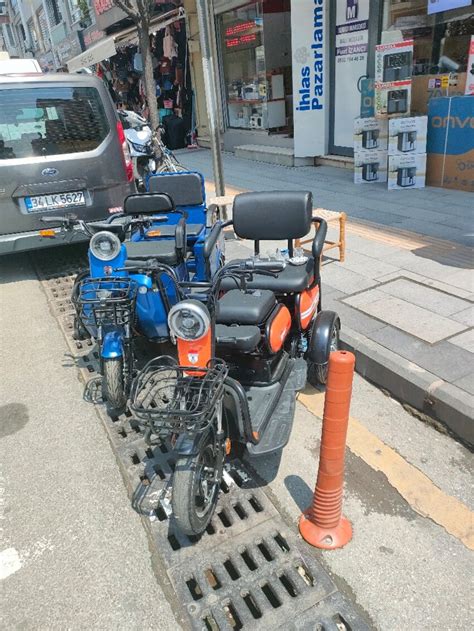 Bayandan Tekerlekli Elektrikli Motorsiklet Motosiklet