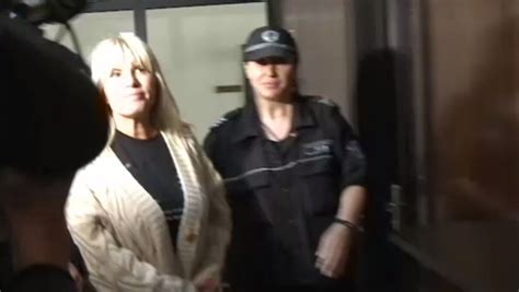 Elena Udrea Va Fi Extr Dat N Rom Nia Gorjonline Zi De Zi Informa I