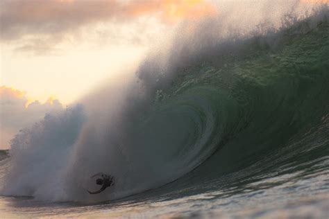 A Visitor’s Guide To Surfing In Hawaii — Monster Children