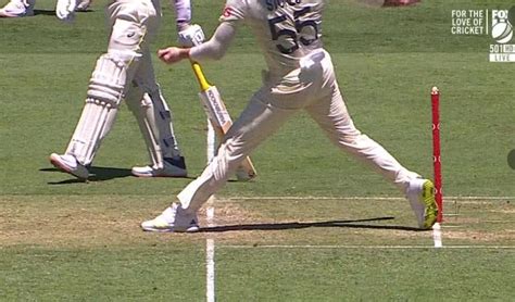 Ashes 2021 Day 2 Of Brisbane Test Plunged Into Controversy As 13 No Balls Not Called By Umpire