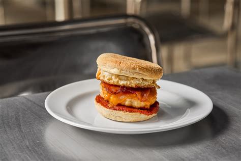 Foodies are flocking to tnr cafe for its new weekend brunch 13