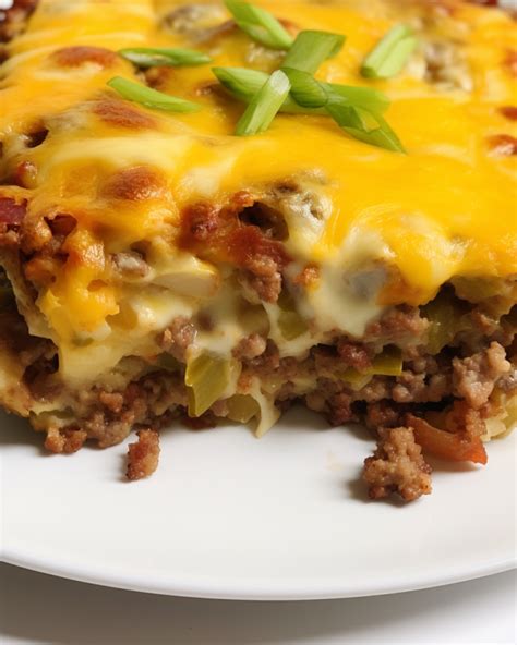 Low Carb Bacon Cheeseburger Casserole