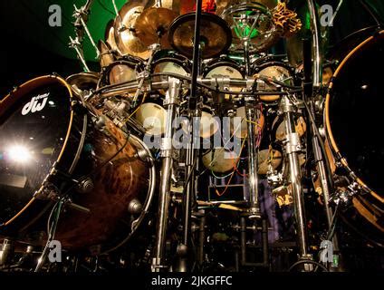 The Biggest Drum Set Kit In The World Stock Photo - Alamy