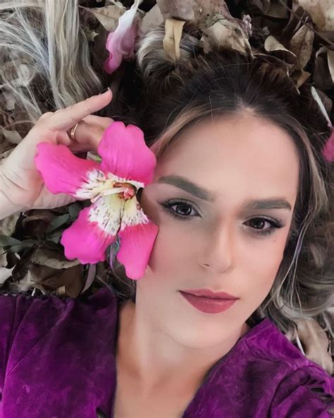 Daiane Edi O De Fotos No Instagram E A Foto De Hoje Vem De Cores