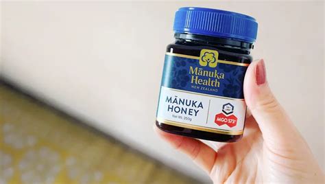 Non-GMO Verified Manuka Honey Brands I Trust and Recommend | Honey Critique