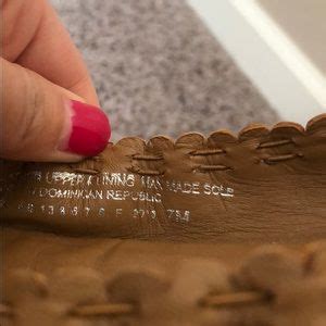 Tory Burch Shoes Tory Burch Nude Romy Scalloped Flats Poshmark