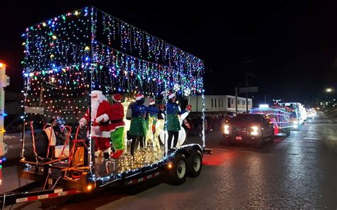 Realizan Con Xito Edici N Del Desfile De Luces En Cuauht Moc El