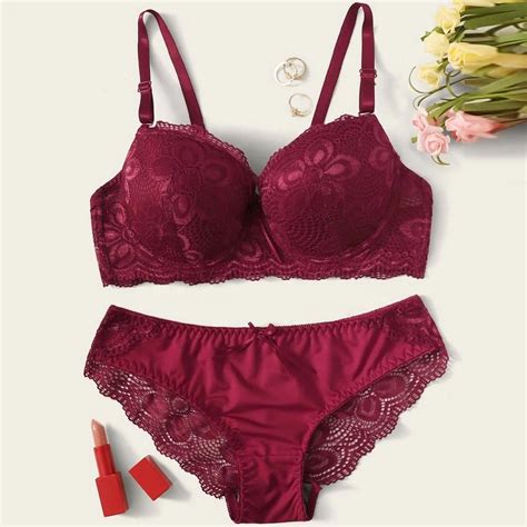 Fashion Transparent Mesh Lace Cup Bra Two Pieces Underwear Lace Sexy Lingerie China Pajamas