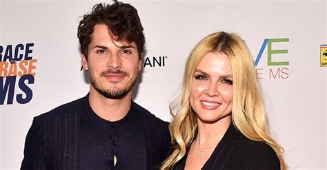 Dwts Pro Gleb Savchenko And His Wife Elena Samodanova Announce Split