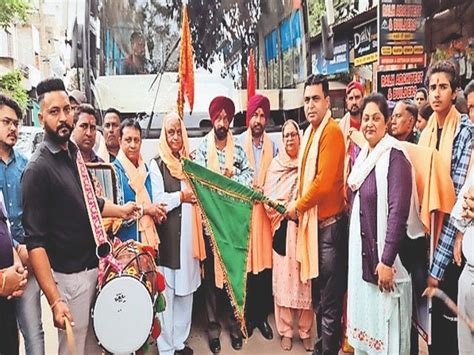 Devotees Leave In 5 Buses To Visit Baba Balaknath Dham 69वीं वार्षिक