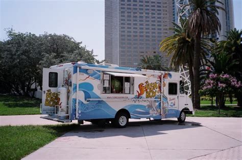 10 Food Truck Design Ideas that Invite More Profit