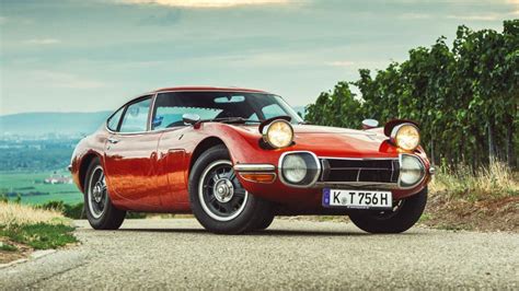 Toyota 2000GT: review, history and specs of an icon