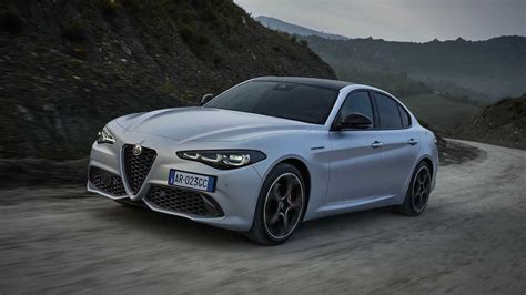 Alfa Romeo Giulia E Stelvio Tempo Del Restyling