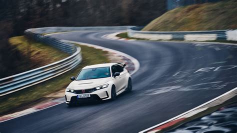 Honda Civic Type R Sets Fwd Ring Record Over Longer Lap Distance