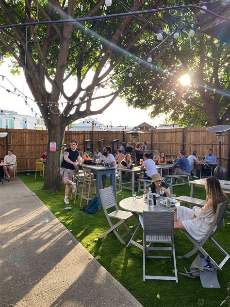 Summer Garden - The Regent Balham - Event Venue Hire - Tagvenue.com