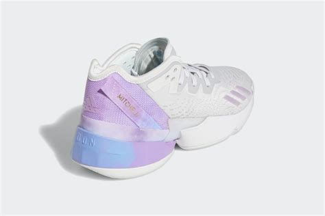 国内10 1発売Adidas D O N ISSUE 4 bbkicks news