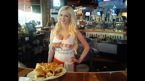 Cafe Owner Fucks The New Waitress Photos Porn Photo