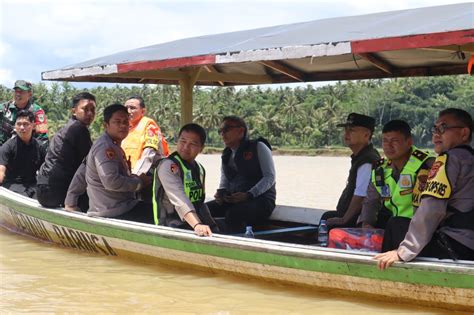 Kapolres Sukabumi Kunjungi Tps Terjauh Dan Sulit Di Jangkau Dengan