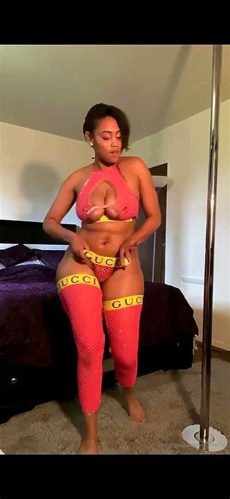 Watch Twerk Twerking Dance Striptease Babe Porn Spankbang