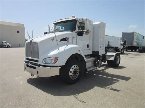 2015 KENWORTH T440 SINGLE AXLE DAYCAB FOR SALE #15317