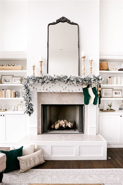 how to hang garlands