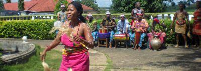 list   local governments  ebonyi state   headquarters