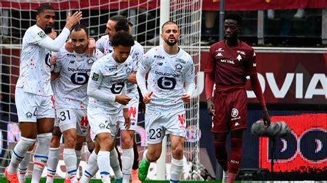 Ligue E Journ E Lille Renverse Metz Et Monte