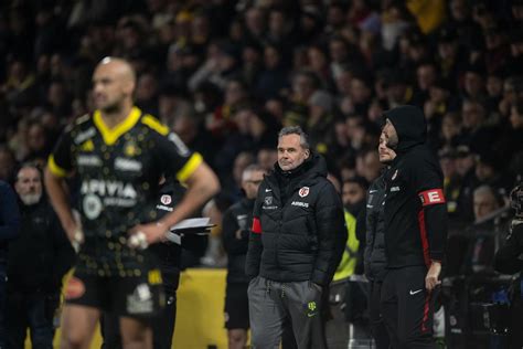 Top Le Stade Rochelais Veut Couper Le Sifflet Au Manque De Respe