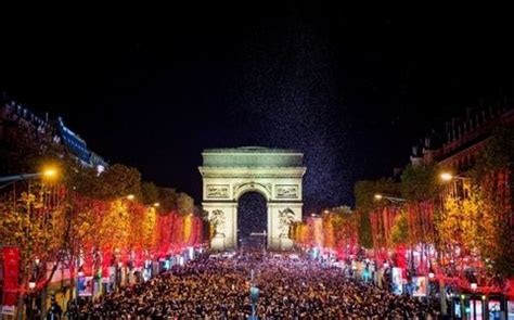 Illuminations de Noël des Champs Elysées à Paris Champs Elysées à