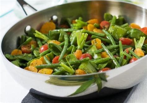 Poêlée de légumes verts et carottes ail et persil Croquons La Vie