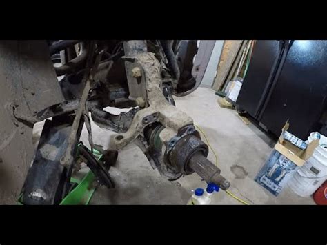 Yamaha Timberwolf Front Wheel Bearing Replacement Youtube