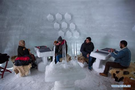 Igloo Cafe Becomes Tourist Attraction In Gulmarg Indian Controlled