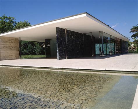 The Fundació Mies van der Rohe German License image 70206325