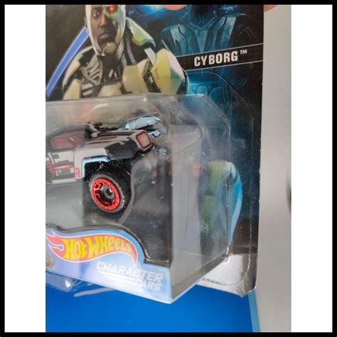 Jual Hot Wheels Character Cars Cyborg Injustice 2 Hotwheels Dc Comics