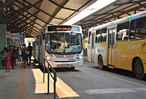 Bloqueios golpistas causam redução da frota de ônibus em capital entenda