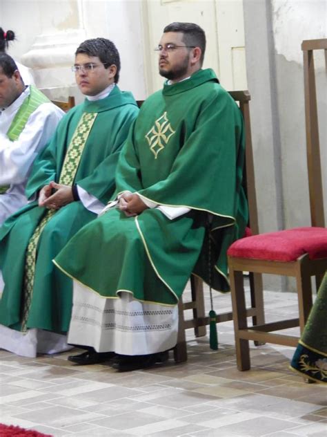 Igreja Católica de Rajada Posse do padre Alexandre na Paróquia Nossa