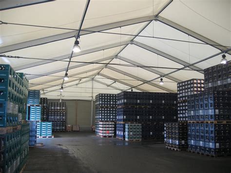 Temporary Warehouse Structures for Distribution