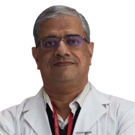 dr vishal gupta  radiologist  noida india