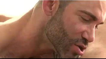 Alexy Tyler Página de Modelo XVIDEOS