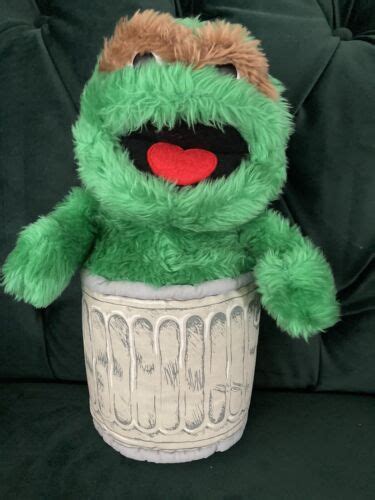 Vintage Playskool Sesame Street Oscar The Grouch Hand Puppet 1986 Plush