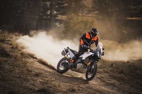 Descubre El Mundo Con La Renovada KTM 790 Adventure Super7moto