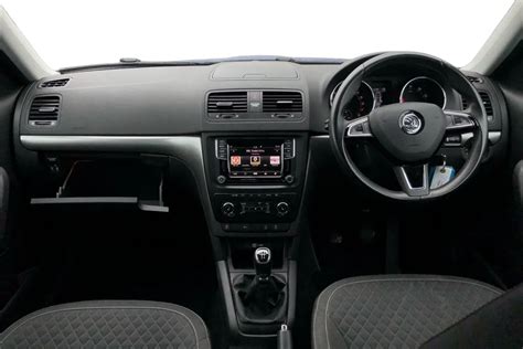 Da17hwc Skoda Yeti Outdoor 2 0 Tdi Cr Se Drive 5dr In Stock