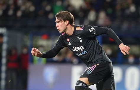 9 Dusan Vlahovic Juventus