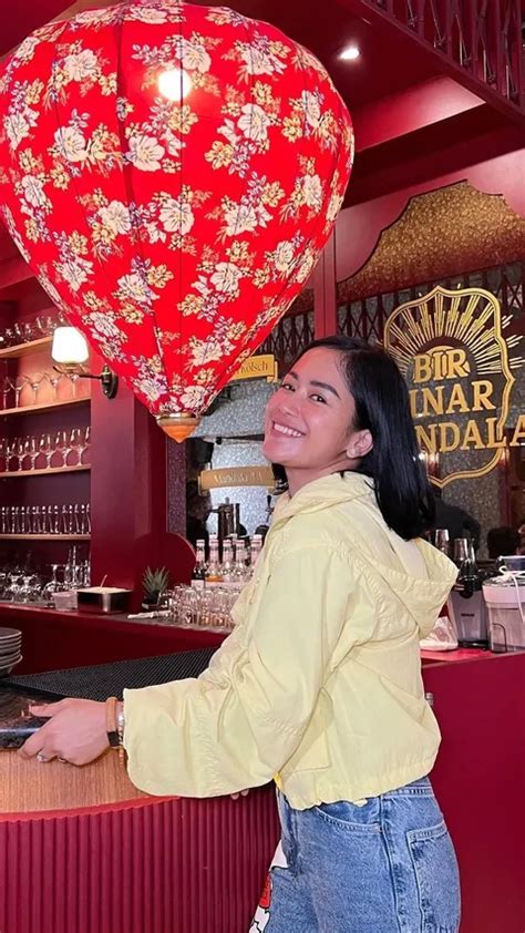 Siapa Sih Food Vlogger Codeblu Yang Polisikan Farida Nurhan