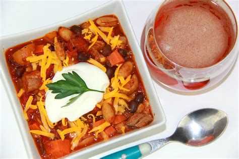 Super Bowl Chicken Chili Recipe.