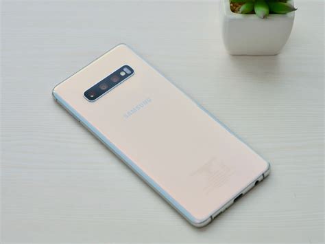 Samsung Galaxy S10 Plus Review: Milestone Before The Next Phase Unfolds ...