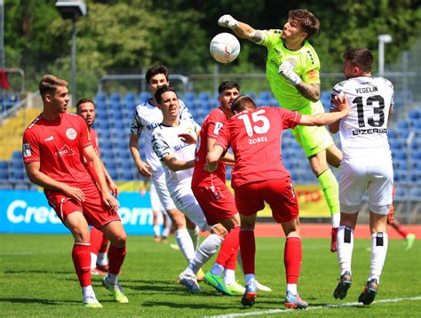 T Pken Trifft Zum Abschied Gleich Dreifach Rot Weiss Koblenz Siegt