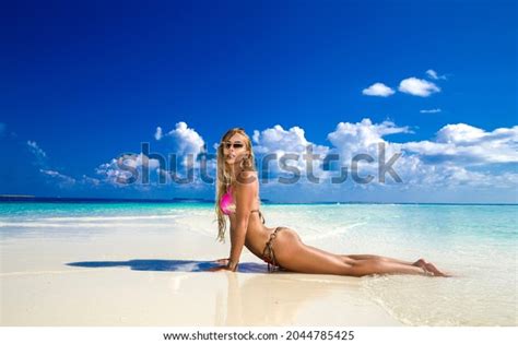 Elegant Sexy Woman Colorful Bikini On Stock Photo 2044785425 Shutterstock
