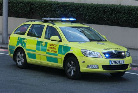 London Ambulance Service Skjoda Octavia Estate Advanced Pa Flickr